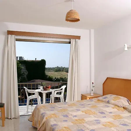 Alkionest Aparthotel Polis